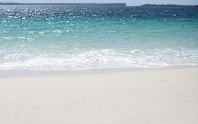 Huskisson Holiday Motel Cabins