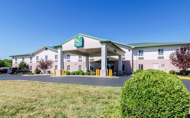 Quality Inn Junction City - Near Fort Riley