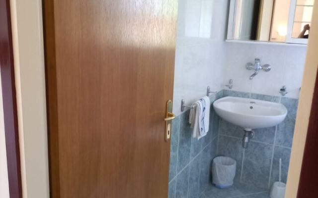 Edo - With Parking - A3