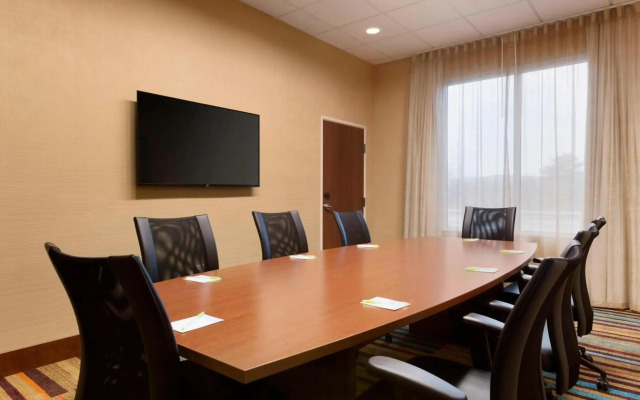Fairfield Inn & Suites Pittsburgh Airport/Robinson Township
