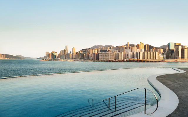 Kerry Hotel Hong Kong by Shangri-la