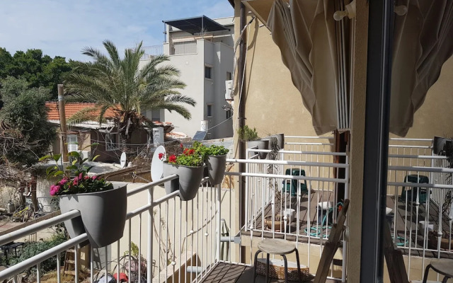 Beautiful Seaview Apt in Jaffa promenade