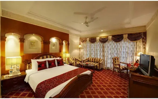 Hotel Babylon International