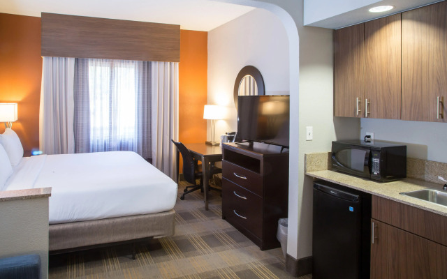 Holiday Inn Express Hotel & Suites Oxford by IHG