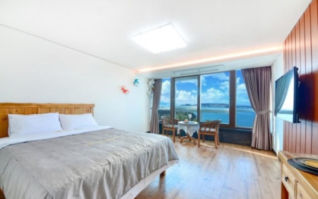 Yeosu The Raon Pension