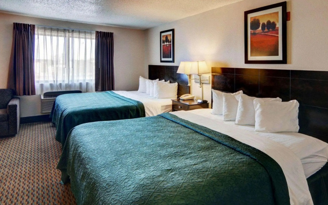 Quality Inn & Suites Wichita Falls I-44