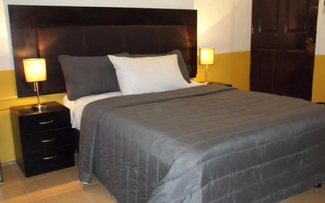 Hotel Maya Ah Kim Pech