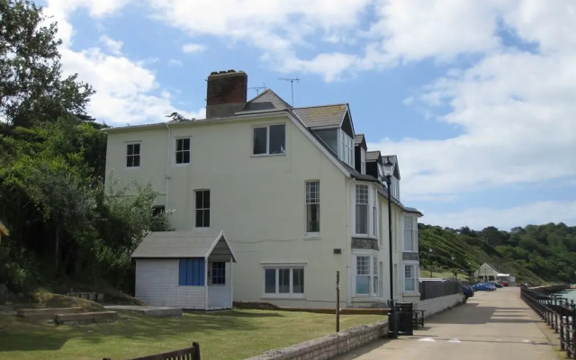 Promenade Apartment at Beach House