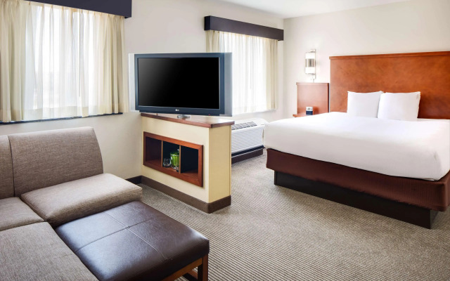 Hyatt Place South Bend / Mishawaka