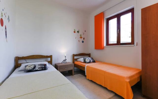 Modern Apartment Arena Near the Beach Jaz