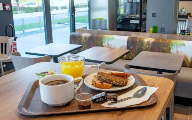 B&B HOTEL Landerneau Bois Noir