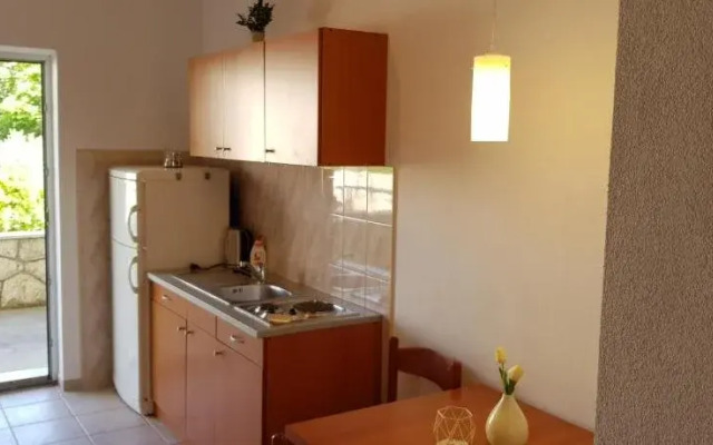 Apartments Huljic