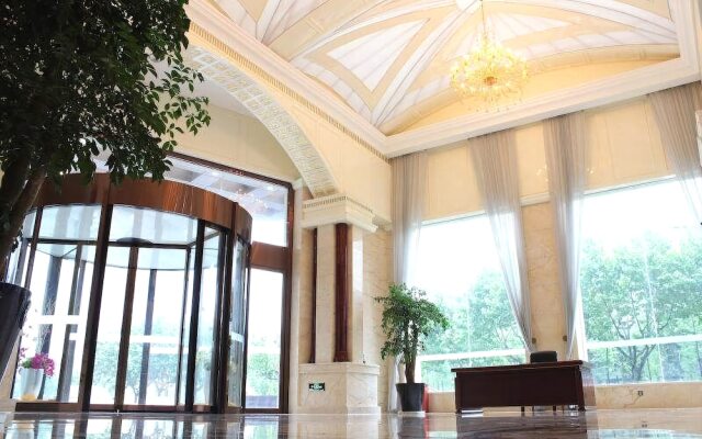 ZiJinTongXin Hotel