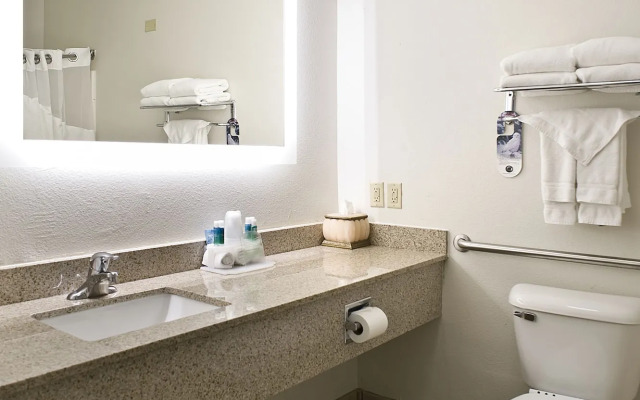 Holiday Inn Express Hotel & Suites Vermillion by IHG