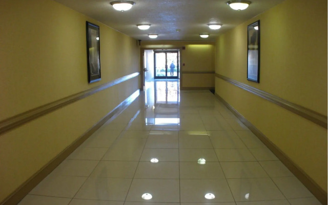 Holiday Inn Fayetteville-I-95 South
