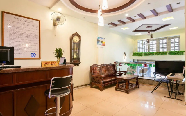 Hoang Yen Nhi Hotel By OYO Rooms