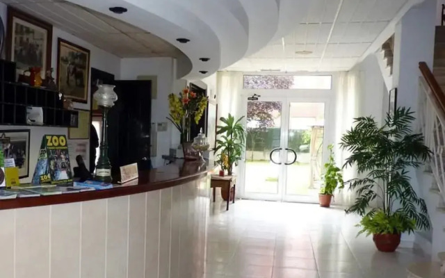 Hotel Playa De Meron