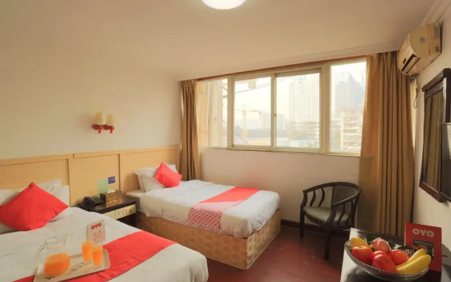 OYO8006 Jingbo Hotel