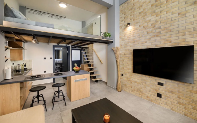 Loft 1