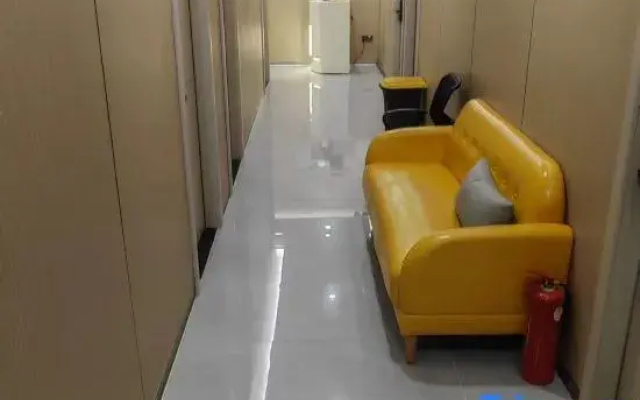 Yuqiao Hotel (International Convention and Exhibition Center Huandao Road Branch)