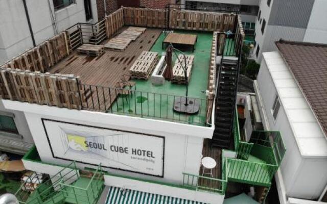 Seoul Cube Hotel - Hostel