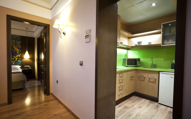 Suites Gran Via 44 Apartahotel