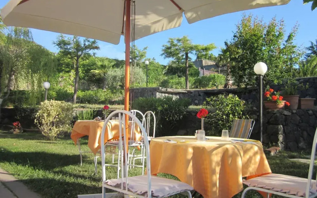 B&B Boutique di Charme Etna-Relax-Natura