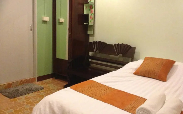 Baan Napak