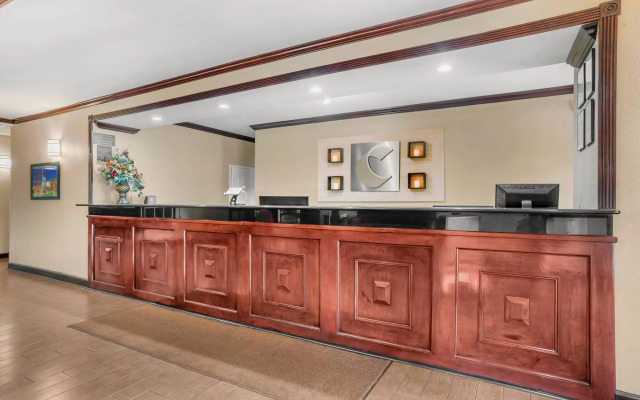 Comfort Suites Montgomery East Monticello Dr.