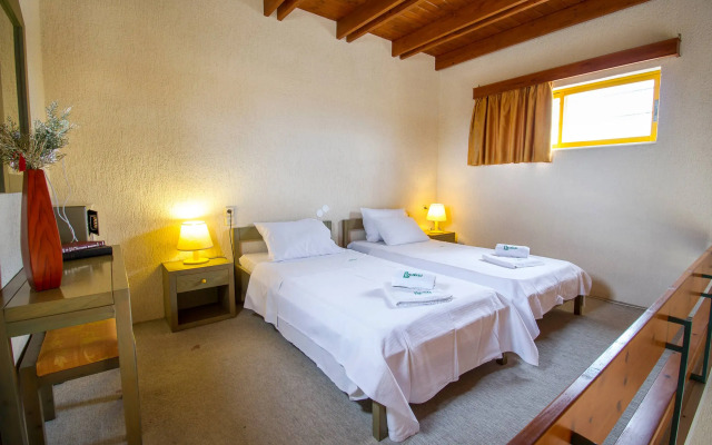 Lycasti Maisonettes