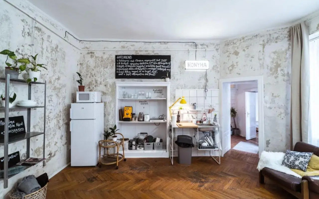 Óvatos apartman
