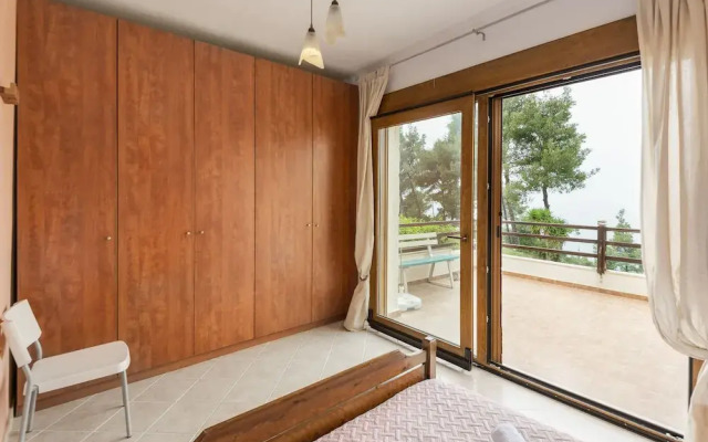 Beachside Haven, Poolside Serenity & Sunset Magic