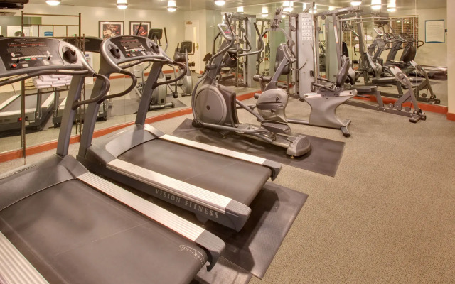 Staybridge Suites Chicago-Oakbrook Terrace by IHG