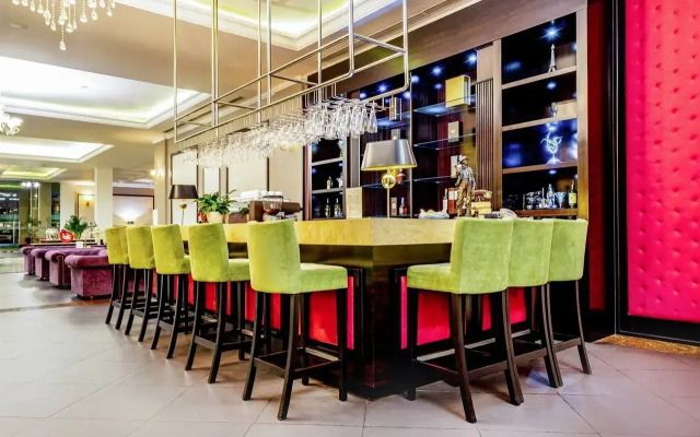 Becamex Hotel New City
