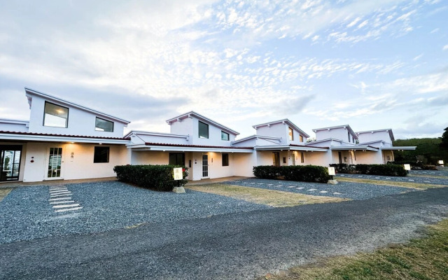 Cliff Villa