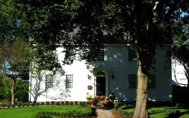 The Connecticut River Valley Inn