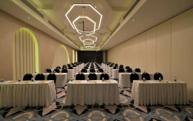 DoubleTree by Hilton Antalya-Kemer All-Inclusive Resort