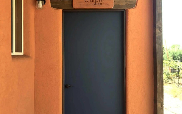Oranch House, Studio & Wilderness