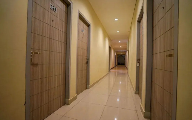OYO 1273 Hotel Belvena