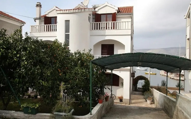 Antonia - 5 m From sea - A5