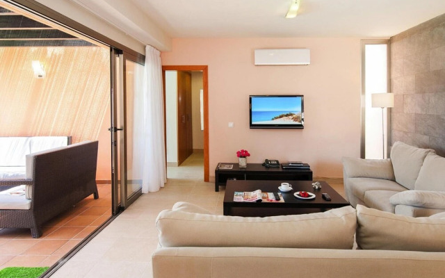 Holiday Home in Maspalomas With Private Pool