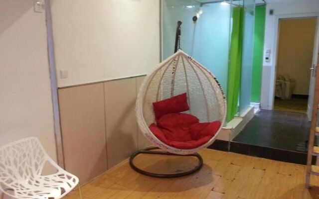 Xinyang Times Inn