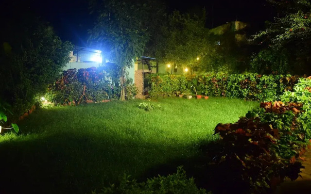Istaqbal Hotel Mukki