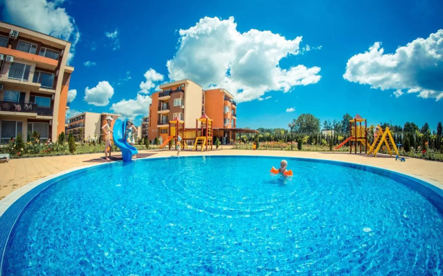 Holiday Garden Resort