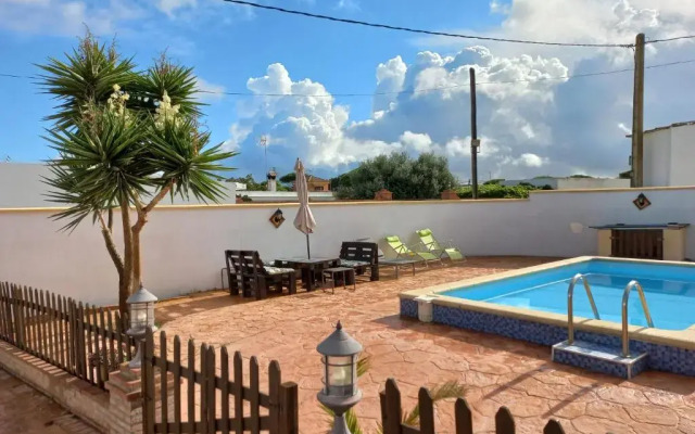 Casa Rafael-Chalet con piscina privada