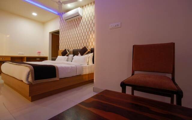 Hotel Krish Palace