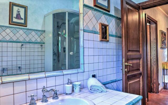 Amorosa House 9+1