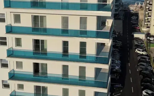 Wave 6 Apartments