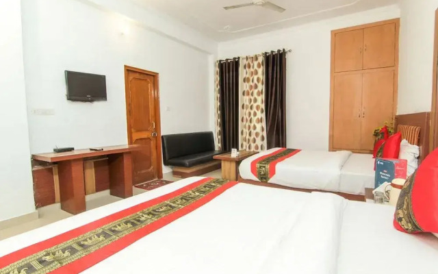 OYO 9317 Hotel Indiana