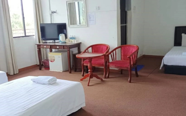 OYO 90785 Pandan Hotel